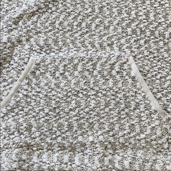 Fuzzy sweat shirt - Picture 2 of 2